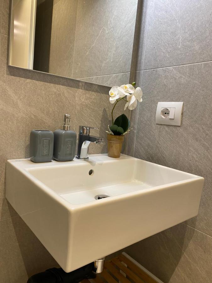 Living Studio Apartments تيرانا المظهر الخارجي الصورة