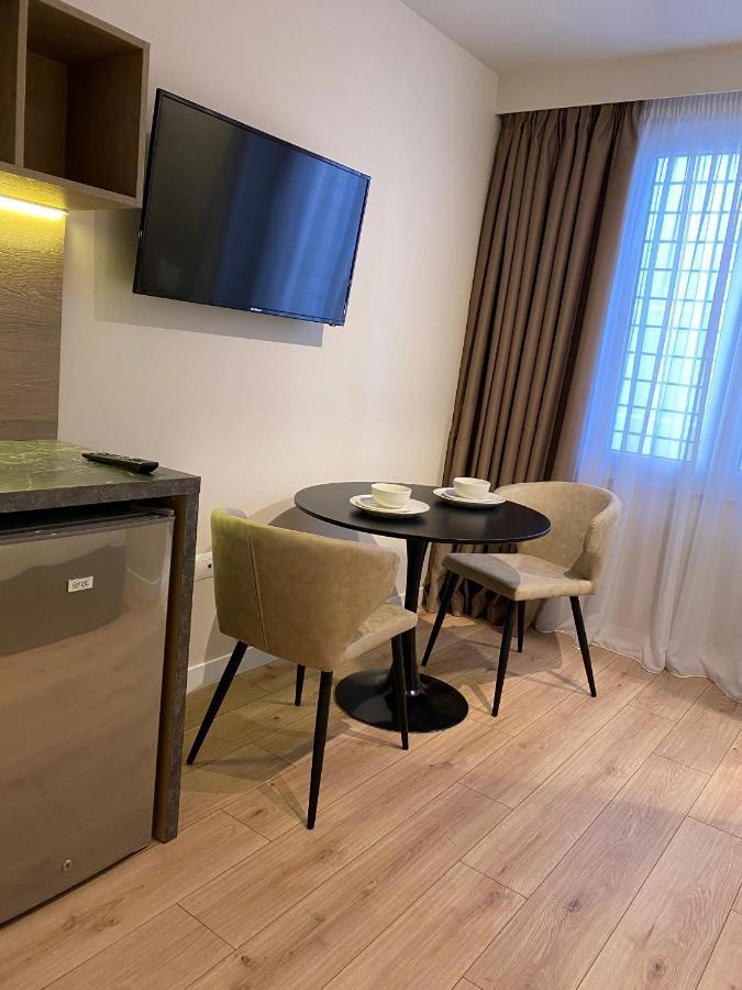 Living Studio Apartments تيرانا المظهر الخارجي الصورة