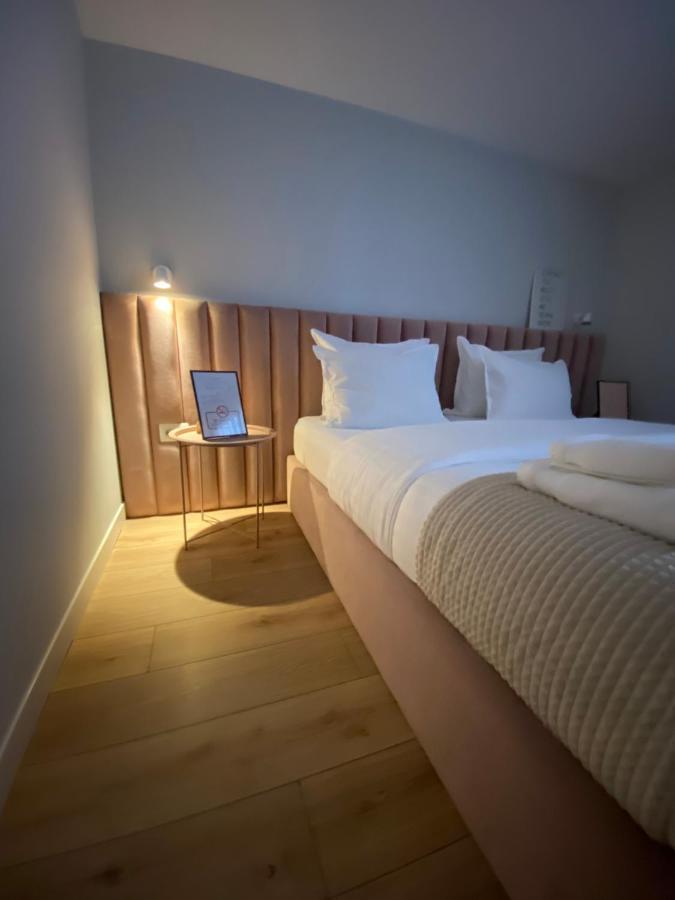 Living Studio Apartments تيرانا المظهر الخارجي الصورة